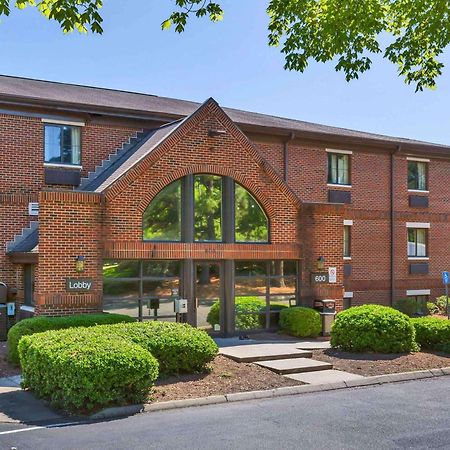 Extended Stay America Suites - Raleigh - Cary - Harrison Ave Eksteriør billede
