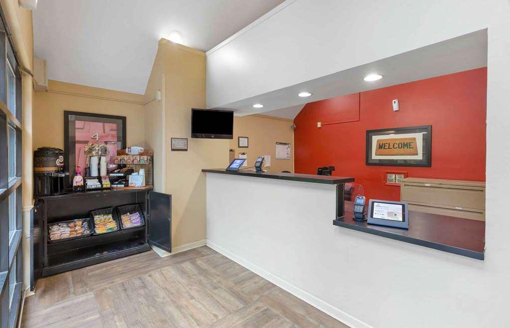 Extended Stay America Suites - Raleigh - Cary - Harrison Ave Interiør billede