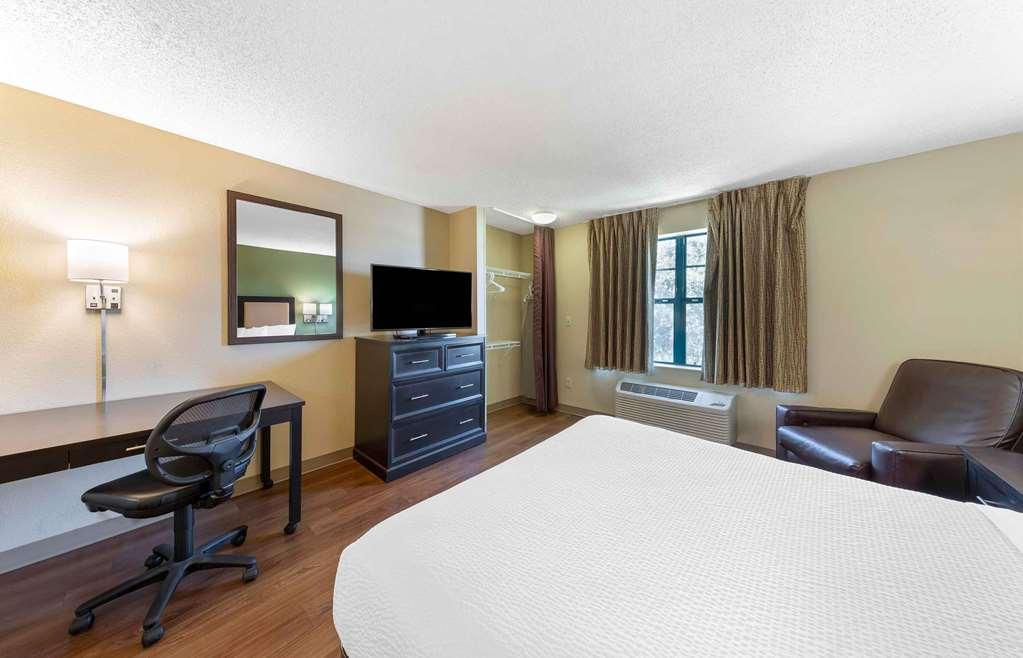 Extended Stay America Suites - Raleigh - Cary - Harrison Ave Værelse billede