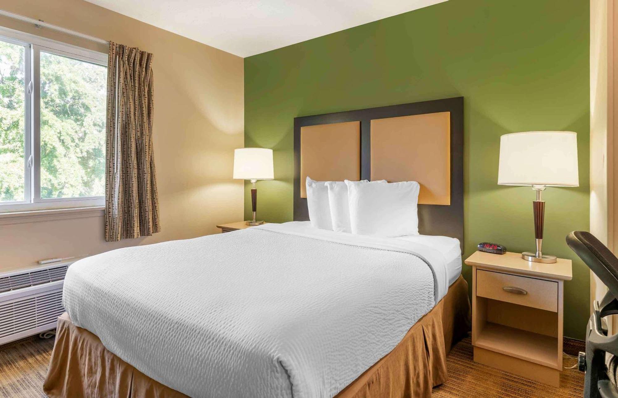 Extended Stay America Suites - Raleigh - Cary - Harrison Ave Eksteriør billede