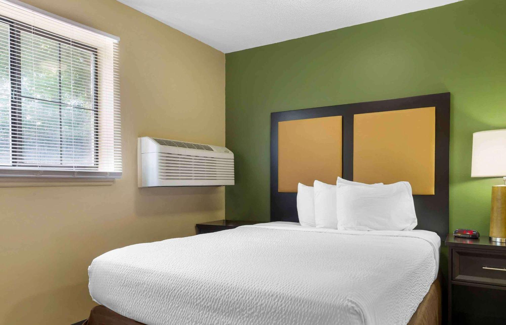 Extended Stay America Suites - Raleigh - Cary - Harrison Ave Eksteriør billede