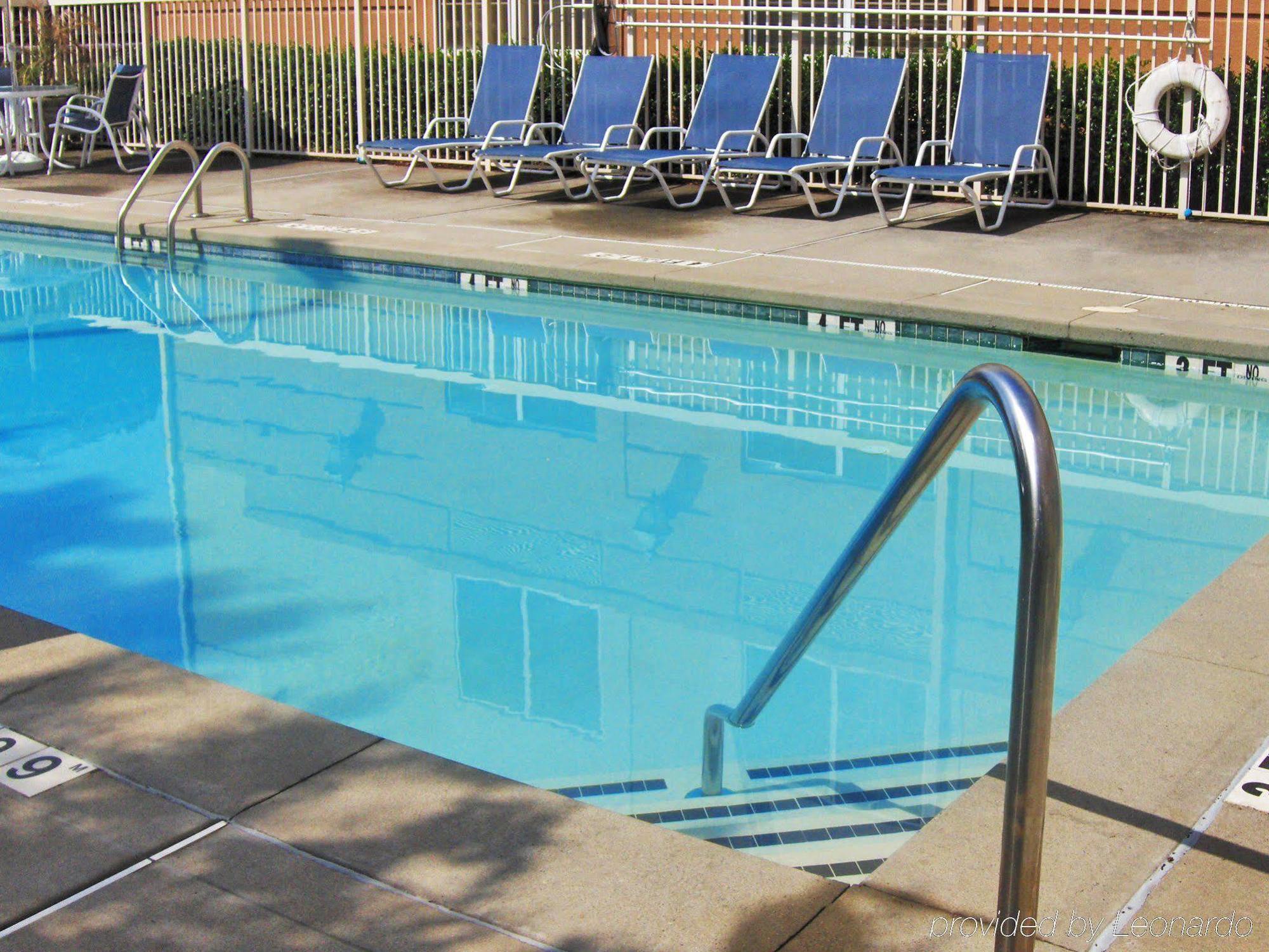 Extended Stay America Suites - Raleigh - Cary - Harrison Ave Eksteriør billede